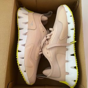 Reebok Zig Dynamica Running Shoes